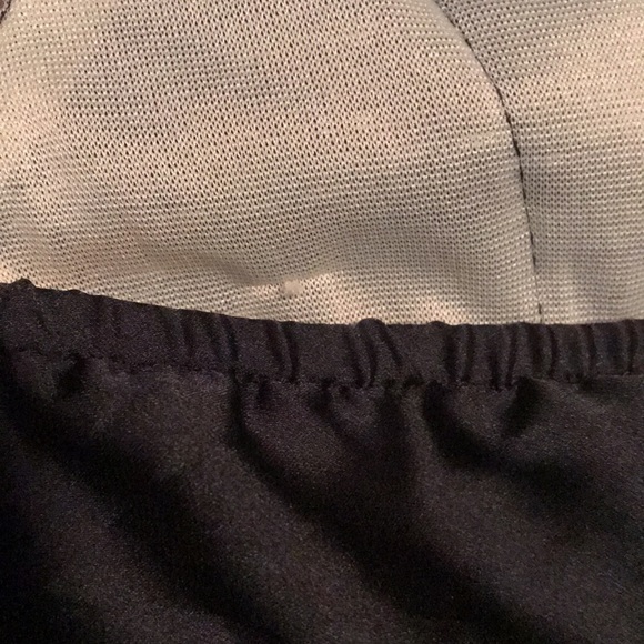 Privvy Dress - Picture 7 of 7